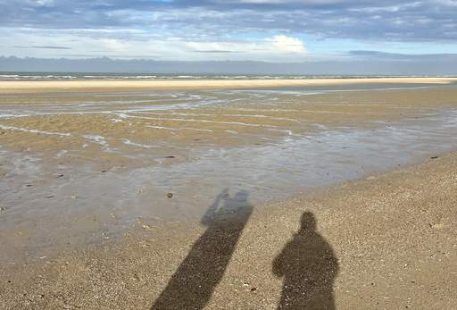 Unknown 111812870422